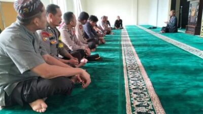 Kapolsek Tanete Riattang, Bone Berharap Para Personel Jadi Teladan Masyarakat