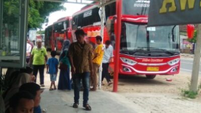Upaya SMK Sultan Agung 1 Tebuireng, Jombang Beri Penyegaran ke Tenaga Pengajar dan Karyawan