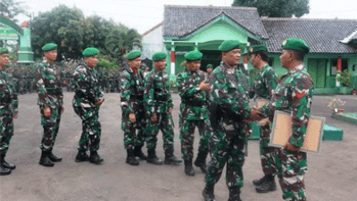 Dandim 0713 Brebes Melepas Dua Anggota Purna Tugas, Jaga Nama Baik TNI dan Kodim