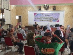 Cegah Stunting, DPKH Brebes Beri Bantuan Ternak ke Keluarga Penghasilan Rendah