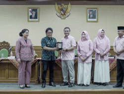 Terkait Pengelolaan 10 Program Pokok TP PKK, Wali Kota Pekalongan Kunja ke Badung