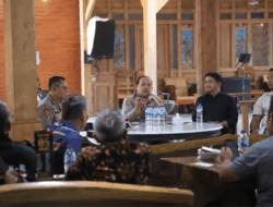Rangkul Seluruh Elemen, Kapolres AKBP Wahyudi Ngopi Bareng LSM Seluruh Mojokerto