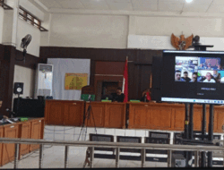 Tim JPU Kejari Pali Bacakan Tuntutan Terhadap Empat Terdakwa Kasus Dugaan Korupsi