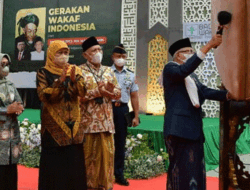 Cucu Wakil Presiden KH. Ma’ruf Amin Diwisuda sebagai Hafidzoh Ponpes Hamatul Quran, Jombang