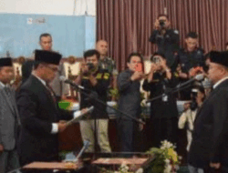 Pelantikan dan Pengambilan Sumpah PAW Anggota DPRD Dihadiri Bupati Syamsul Effendi