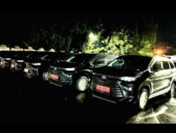 Mobil Dinas Camat se-Purworejo Tuai Kontra Mahasiswa Pergerakan