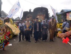 Hari Jadi ke 34 Desa Karang Bunga, Barito Kuala, Kalsel Dimeriahkan Parade Budaya