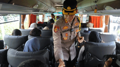 Balik Mudik Gratis Jurusan Batu – Jakarta Diberangkatkan Kapolres AKBP Oskar Syamsuddin