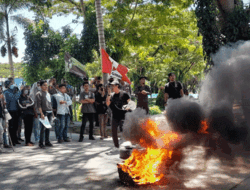 Dirut RS Regional Sulbar Minta Dicopot, Tuntutan Aliansi OKP Saat Demo di Kantor Pemprov