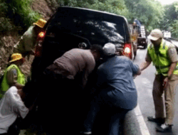 Patroli KRYD Sat Samapta Polres Batu Antisipasi Gangguan Kamtibmas