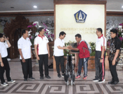 Pemkab Badung Apresiasi Bantuan Kursi Roda dari Yayasan Sarahita Parama Dharma