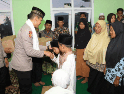 Berikan Bantuan Anak Yatim Piatu, Rangkaian Safari Ramadhan Kapolres Batu ke Wilayah Ngantang  