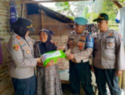 Ramadhan Berkah, Polres Mojokerto Salurkan Bantuan Sosial ke Warga Dusun Jogodayoh