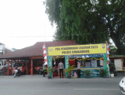 Jelang Lebaran Idul Fitri 1444 H, Polsek Singkawang Tengah Beri Pengamanan ke Pemudik