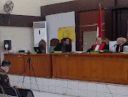 Sidang Pembuktian Dugaan Tindak Pidana Korupsi Pengadaan Bibit Buah Unggul di OKU