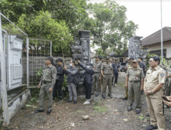 Tower Tidak Berizin, Tim Yustisi Badung Dipantau Sekda Adi Arnawa Lakukan Pembongkaran di Jimbaran
