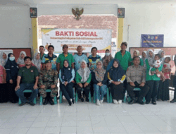 Babinsa Koramil 0812/26 Pucuk Pendampingan Bakti Sosial Pengobatan Massal, Lamongan