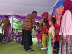 Lomba Lukis Cinta Lingkungan Taman Kanak-kanak di SDN Unggulan Karanggeneng