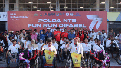 Kapolda NTB Didampingi Kapolres Lombok Tengah Membuka Kegiatan Fun Run Difabel