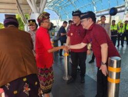 Pesawat Airbus A380 Emirates Mendarat Perdana di Bali