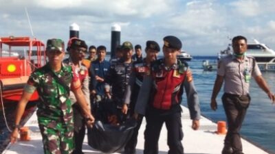 Tim SAR Temukan Korban Kedua Terseret Arus di Pantai Kelingking