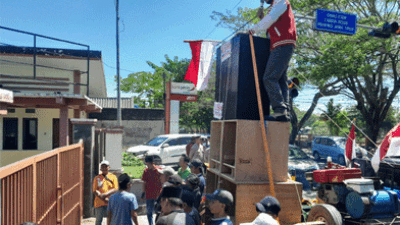 Demo Lanjutan Para Orang Tua Murid dengan LSM KASKAL tentang PPDB