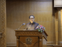 Wabup Suiasa Sampaikan Empat Ranperda dalam Rapat Paripurna DPRD Badung