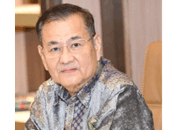Biografi Politik, Kehidupan Masa Kecil Chairul S. Matdiah
