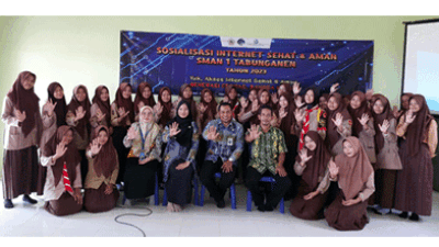 Edukasi Internet Sehat dan Stunting, Diskominfo Batola Sosialisasi ke Para Pelajar di Tabunganen