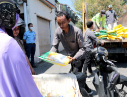 Pemkot Surabaya Pastikan Stok Beras Aman Melalui Operasi Pasar