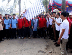 Wakil Bupati Lampung Utara, Ardian Saputra Menghadiri serta Ikut Meriahkan Jalan sehat