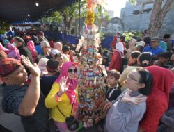 Wali Kota Hadiri Sedekah Bumi Ngagelrejo Surabaya