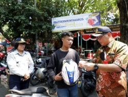 Surabaya Sosialisasikan Gerakan Minta Karcis Parkir