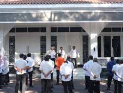 Bupati Garut Instruksikan SKPD Terjun Langsung Distribusikan Beras untuk Masyarakat tidak Mampu