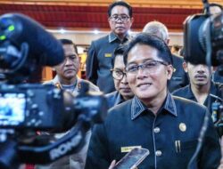 Bupati Badung Perintahkan Tim Teknis Perbaiki Tebing Pura Luhur Uluwatu