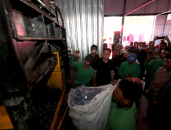 Resmikan Bank Sampah Surabaya, Wali Kota Berharap Jual Sampah Kering 150 Ton per Bulan