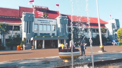 Inflasi Kota Surabaya Turun Satu Digit