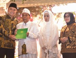 Nikah Massal di Surabaya Habiskan Rp7,4 Miliar