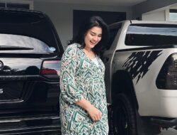 Selebgram Nur Utami Jaringan Fredy Pratama Ditangkap Usai Umroh