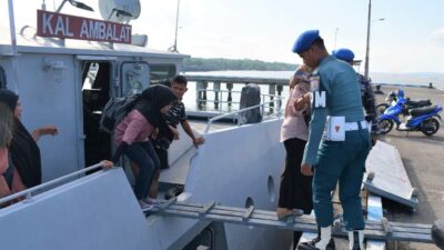 TNI Amankan 31 Calon Pekerja Migran Ilegal di Perairan Nunukan-Sebatik