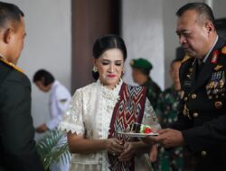 Hadir di Upacara HUT Ke-78 TNI, Kapolda Sulbar: Semoga TNI-Polri Semakin Solid Mengawal Pesta Demokrasi