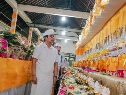 Sekda Adi Arnawa Hadiri Karya Pitra Yadnya Desa Adat Karang Dalem