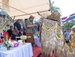Sekda Adi Arnawa Buka Lomba Penjor dan Gebogan Bebadungan