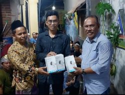 Erick Reginald Tahalele Menyerahkan Bantuan CCTV ke Warga Kapas Krampung