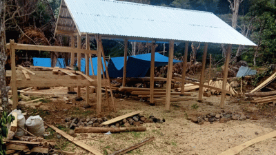 Peduli Penyintas Kebakaran Rumah, Warga Desa Bulusirua, Bone Salurkan Bantuan