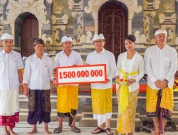 Sekda Adi Arnawa Hadiri Upacara Dewa Yadnya Ngenteg Linggih di Pura Dalem Sidan Desa Belok/Sidan