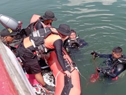 Tim Sar Temukan Jenasah ABK Yang Jatuh Ke Laut