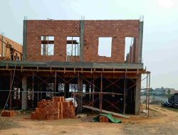 Pembangunan Rancangan Gedung Ruko dan Gudang di Suak Simpur Diduga Tidak Memiliki IPBG