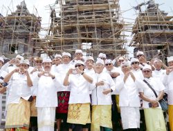 Ketua MGPSSR Bali Nyoman Giri Prasta Tinjau Progres Pembangunan Pura Punduk Dawa
