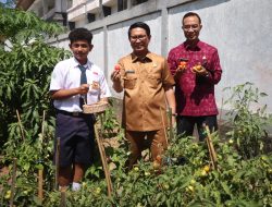 Sibertani SMPN 5 Kuta Selatan, Sekda Adi Arnawa  Semangati Generasi Muda Menjadi Petani Modern